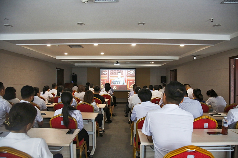 公司組織集中收看慶祝中國共產(chǎn)黨成立100周年大會實況