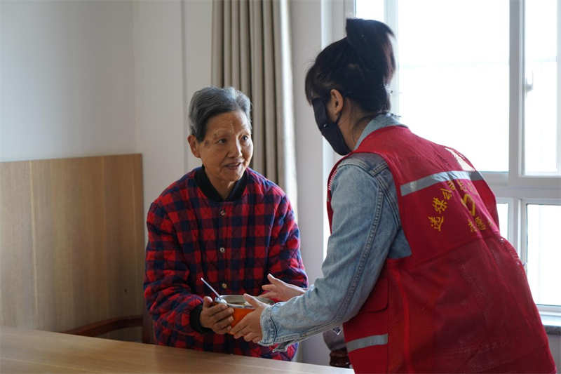 選煤公司黨總支開展“弘揚雷鋒精神 踐行初心使命”志愿服務主題黨日活動3.png