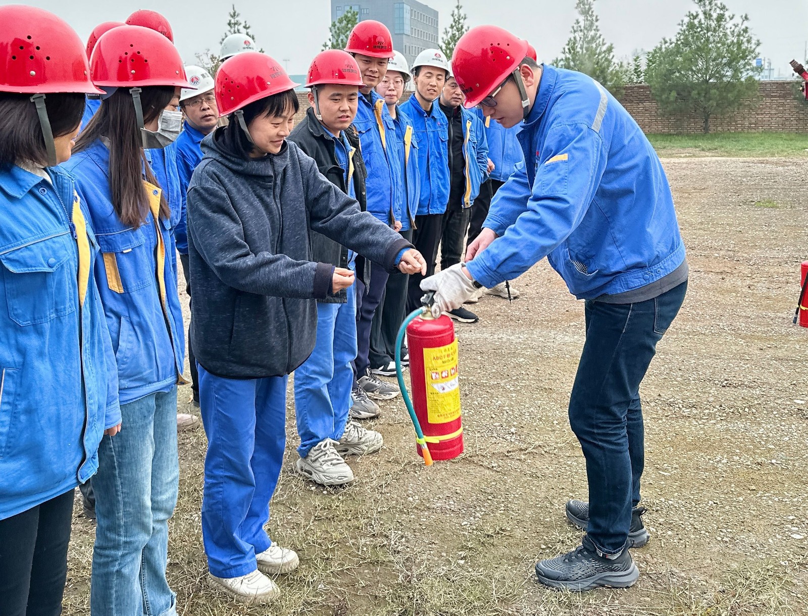 消防演練1.jpg 消防演練1.jpg