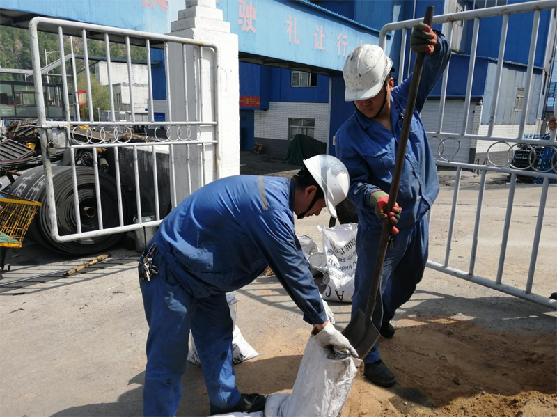 選煤公司韓家灣選煤廠:抓好“三個日常”筑牢“雨季三防”安全堤01.png 選煤公司韓家灣選煤廠:抓好“三個日常”筑牢“雨季三防”安全堤01.png