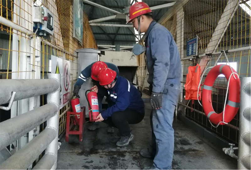 選煤公司韓家灣選煤廠:抓好“三個日常”筑牢“雨季三防”安全堤02.png 選煤公司韓家灣選煤廠:抓好“三個日常”筑牢“雨季三防”安全堤02.png