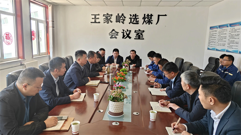 281745811737745880.jpg 黃總安全檢查.jpg