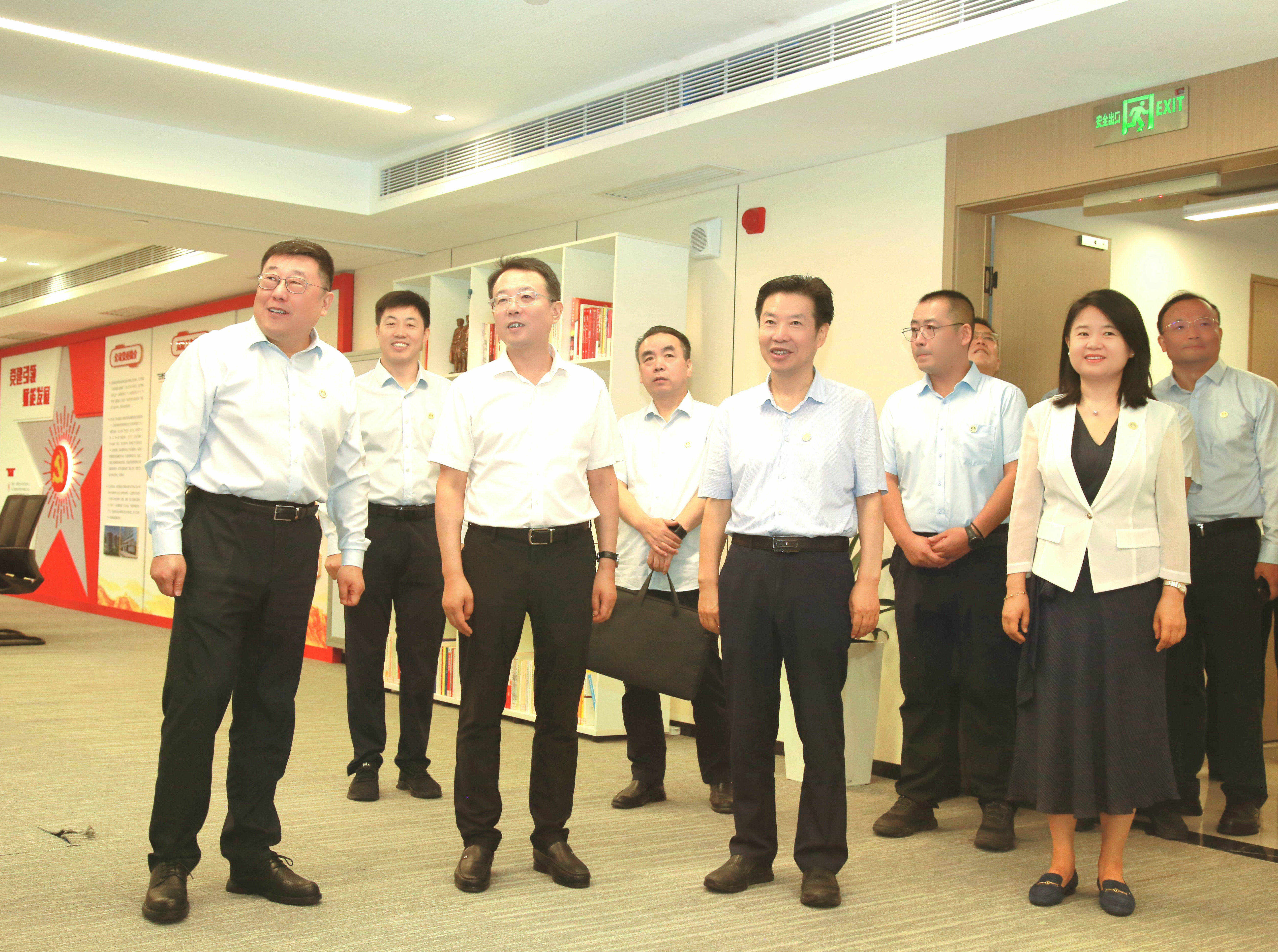 251756084527161293.jpg 9b116c9e05af68ba87c93dca63c40a5.jpg