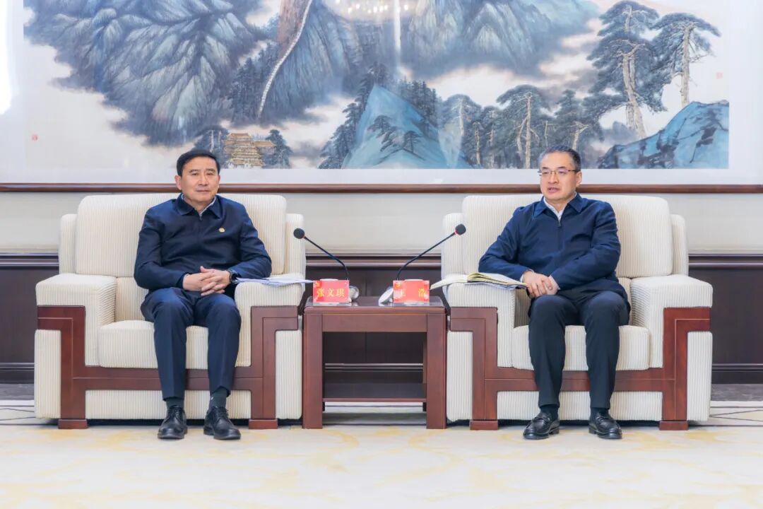 101765333177146160.jpg 渭南政府1.jpeg